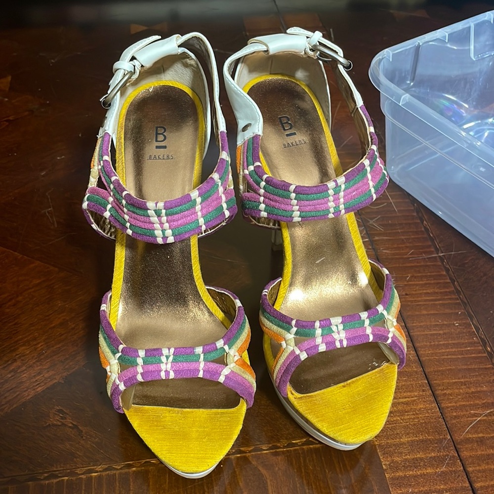 Bakers heeled sandals